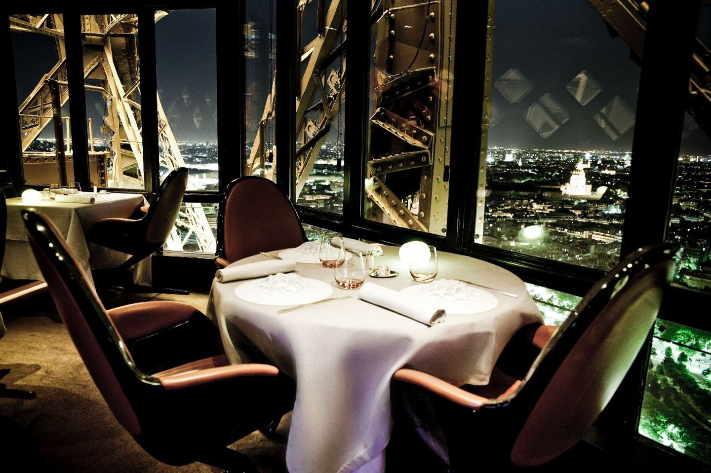 Dining at Le 58 – Eiffel Tower