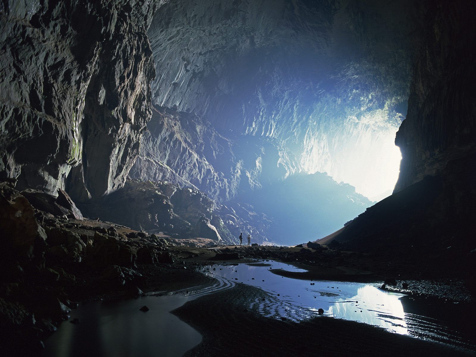 Best Caving Places In Malaysia