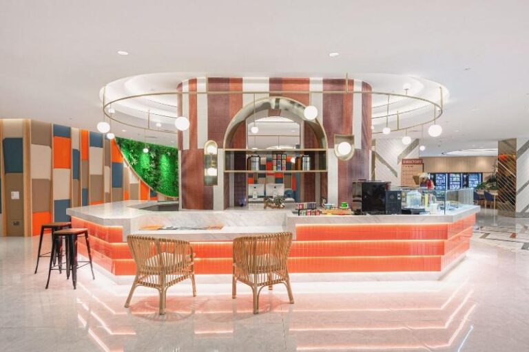 Lobby bar and cafe counter at Furama RiverFront Singapore